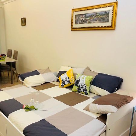 רומא Angelina Suite מראה חיצוני תמונה